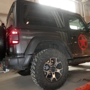 J0085 JEEP Wrangler SUV 2007- prevedenie C